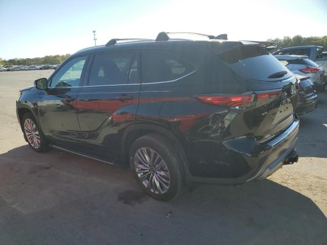 Photo 2 from auction – 2022 TOYOTA HIGHLANDER with VIN 5TDFZRBH3NS205856
