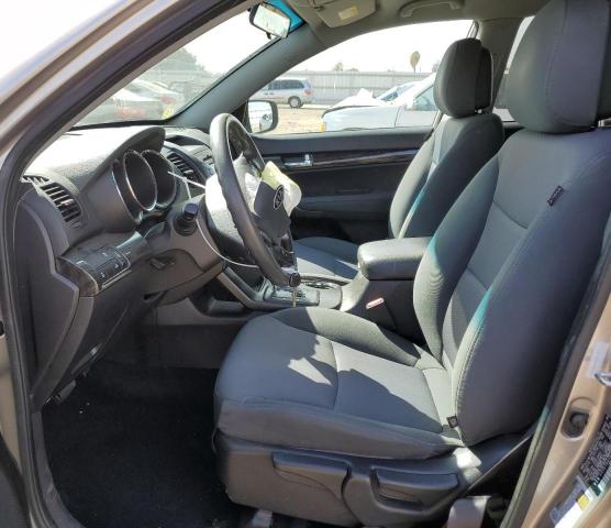 Photo 7 from auction – 2013 KIA SORENTO LX with VIN 5XYKTDA24DG419945