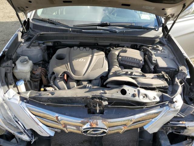 Photo 11 from auction – 2013 HYUNDAI SONATA SE with VIN 5NPEC4AC0DH682108