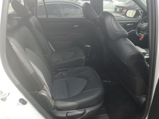 Photo 11 from auction – 2022 TOYOTA HIGHLANDER with VIN 5TDLZRBH0NS208023