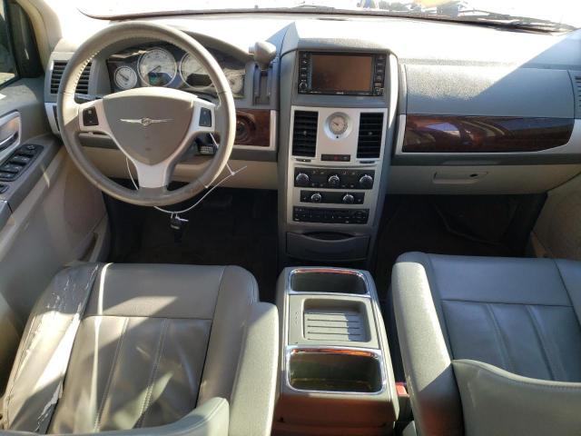 Photo 8 from auction – 2010 CHRYSLER TOWN & COU with VIN 2A4RR5DX0AR126071