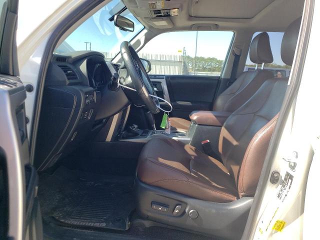 Photo 7 from auction – 2017 TOYOTA 4RUNNER SR with VIN JTEBU5JR8H5465675