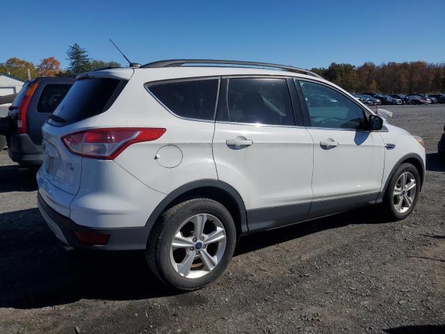 Photo 3 from auction – 2014 FORD ESCAPE SE with VIN 1FMCU9GX9EUD76894