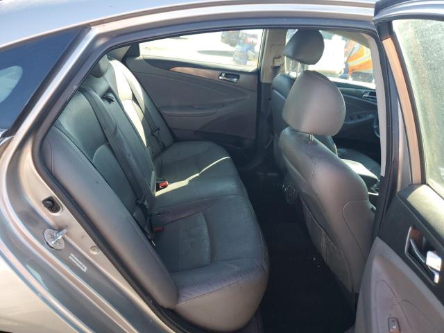 Photo 10 from auction – 2013 HYUNDAI SONATA HYB with VIN KMHEC4A49DA100406