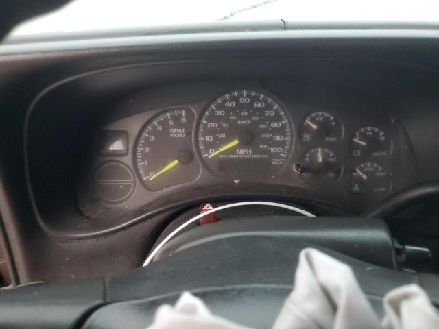 Photo 9 from auction – 2000 CHEVROLET SILVERADO with VIN 1GCEK14V0YE273157