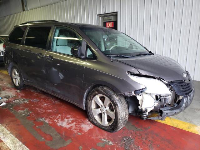 Photo 4 from auction – 2012 TOYOTA SIENNA LE with VIN 5TDKK3DCXCS243857