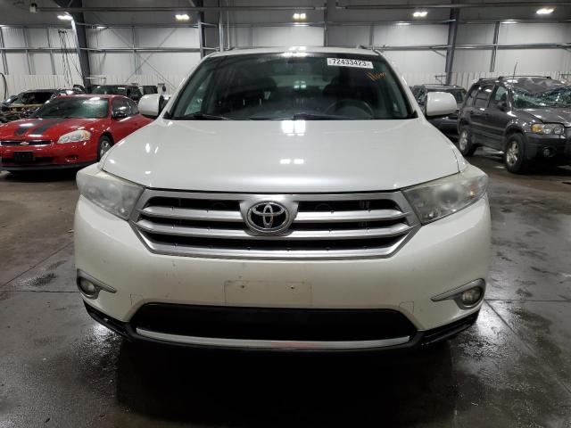 Photo 5 from auction – 2013 TOYOTA HIGHLANDER with VIN 5TDBK3EH0DS177556