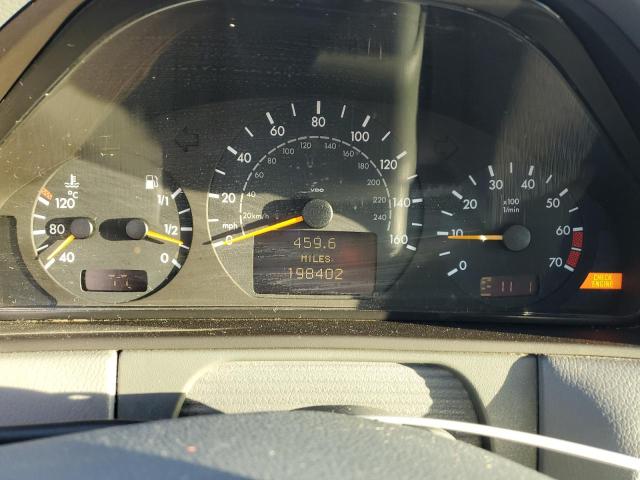 Photo 9 from auction – 2000 MERCEDES-BENZ E 320 with VIN WDBJF65J8YB151190