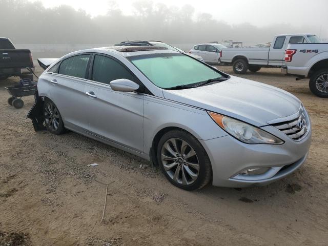 Photo 4 from auction – 2012 HYUNDAI SANTA FE G with VIN 5NPEC4AC5CH449985