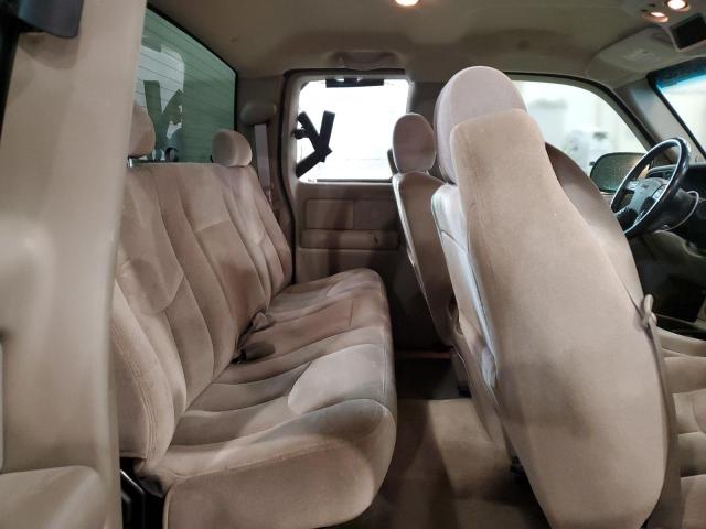 Photo 10 from auction – 2003 GMC NEW SIERRA with VIN 2GTEK19T031109344