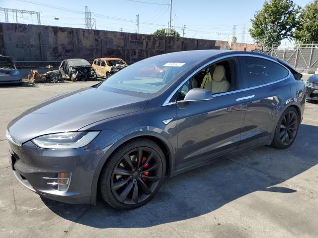 TESLA MODEL X 2016 with VIN 5YJXCBE4XGF001925 - Photo from auction