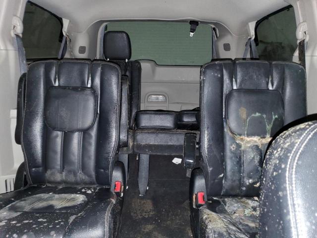Photo 10 from auction – 2013 CHRYSLER TOWN & COU with VIN 2C4RC1BG3DR777198