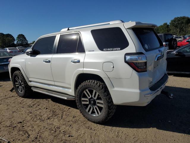Photo 2 from auction – 2015 TOYOTA 4RUNNER SR with VIN JTEBU5JRXF5270089