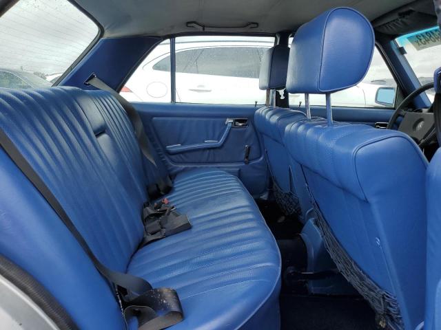 Photo 10 from auction – 1981 MERCEDES-BENZ 240 D with VIN WDBAB23A8BB254513