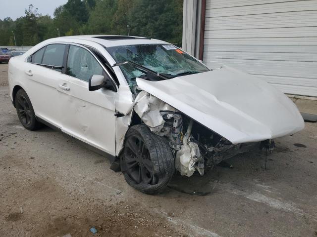 Photo 4 from auction – 2015 FORD TAURUS SEL with VIN 1FAHP2E83FG167094