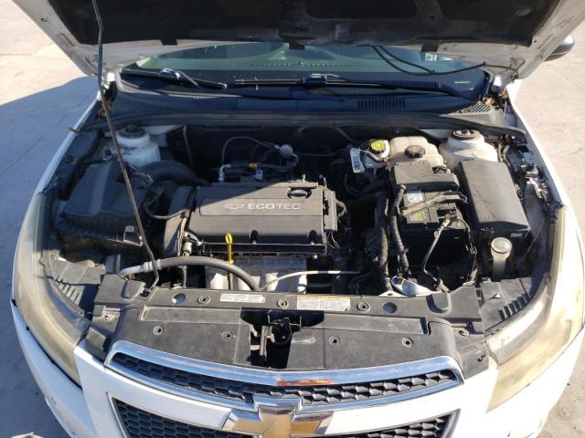 Photo 11 from auction – 2012 CHEVROLET CRUZE LS with VIN 1G1PC5SH3C7405442
