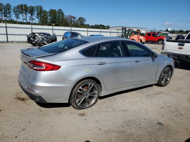 Photo 3 from auction – 2019 FORD FUSION TIT with VIN 3FA6P0D91KR106495