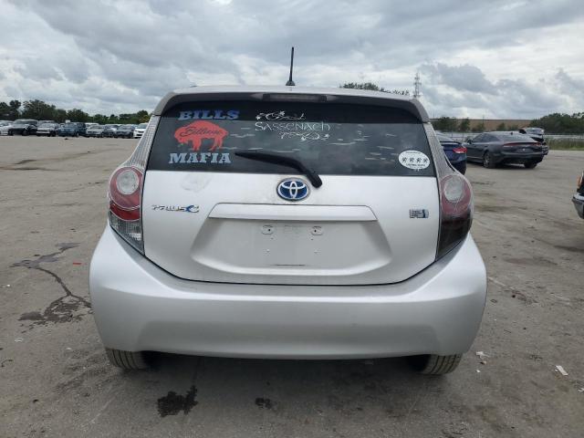 Photo 6 from auction – 2014 TOYOTA PRIUS C with VIN JTDKDTB35E1062551