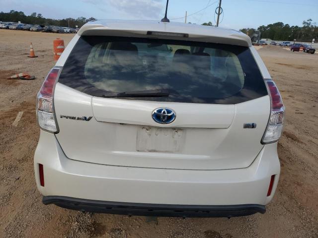 Photo 6 from auction – 2015 TOYOTA PRIUS V with VIN JTDZN3EU2FJ018475