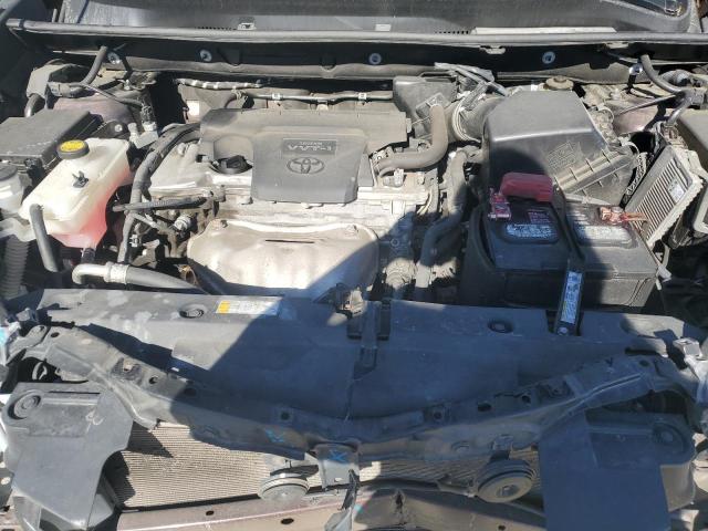 Photo 12 from auction – 2017 TOYOTA RAV4 LE with VIN 2T3BFREV6HW686200