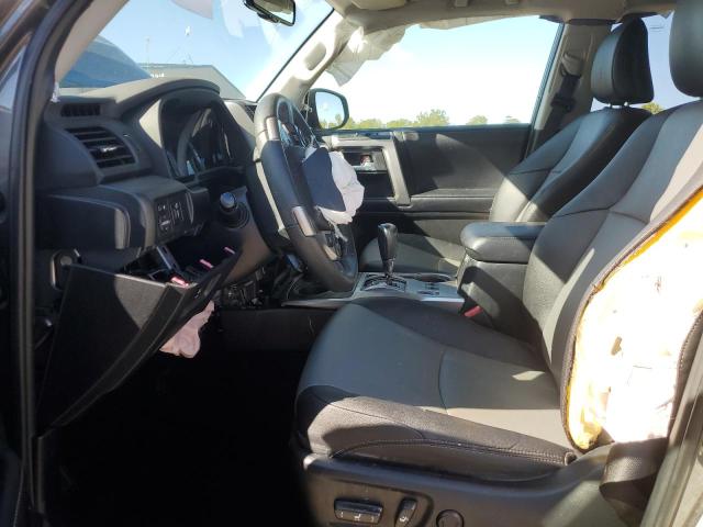 Photo 7 from auction – 2018 TOYOTA 4RUNNER SR with VIN JTEBU5JR3J5538103