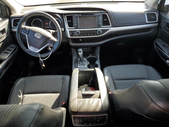 Photo 8 from auction – 2018 TOYOTA HIGHLANDER with VIN 5TDZZRFH2JS268092