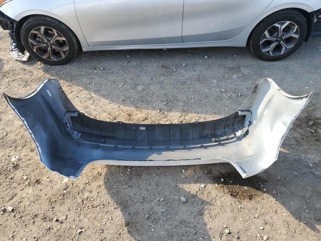 Photo 12 from auction – 2017 KIA FORTE LX with VIN 3KPFK4A75HE006628