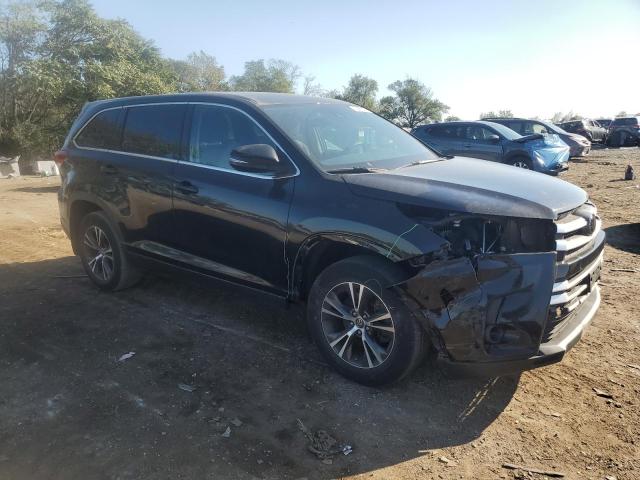Photo 4 from auction – 2019 TOYOTA HIGHLANDER with VIN 5TDBZRFH3KS927557