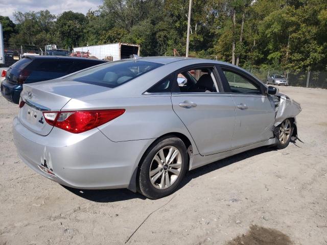 Photo 3 from auction – 2013 HYUNDAI SONATA GLS with VIN 5NPEB4AC2DH643409