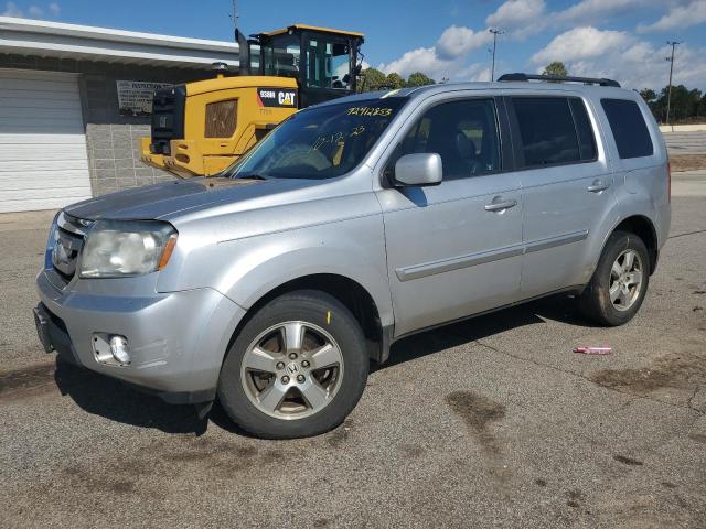 HONDA PILOT EXL 2011 with VIN 5FNYF3H68BB050323 - Photo from auction