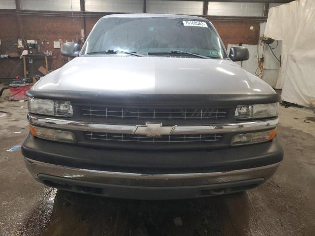 Photo 5 from auction – 2002 CHEVROLET SILVERADO with VIN 2GCEK19V321153399