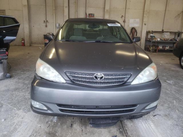 Photo 5 from auction – 2003 TOYOTA CAMRY LE with VIN 4T1BF32K03U545745