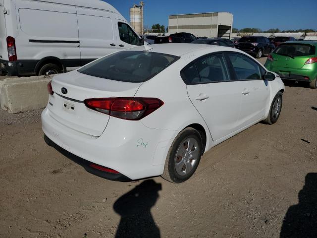 Photo 3 from auction – 2017 KIA FORTE LX with VIN 3KPFK4A75HE069549