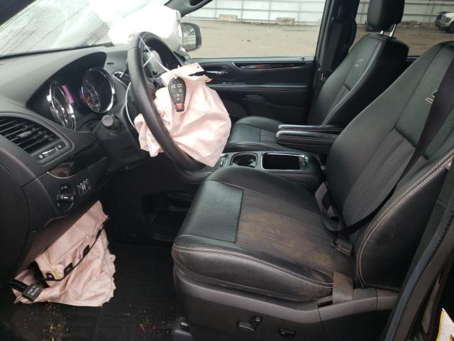 Photo 7 from auction – 2016 CHRYSLER TOWN & COU with VIN 2C4RC1HG3GR199647