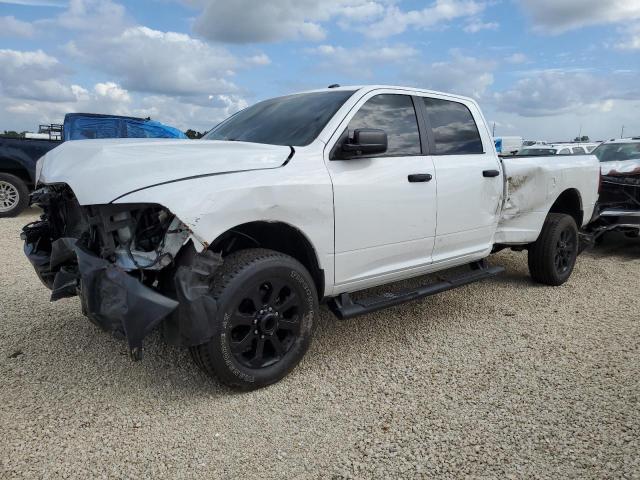 RAM 3500 ST 2018 with VIN 3C63R3GL0JG422438 - Photo from auction