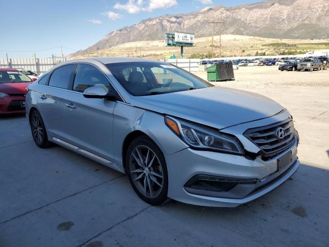 Photo 4 from auction – 2015 HYUNDAI SONATA SPO with VIN 5NPE34AB3FH055770