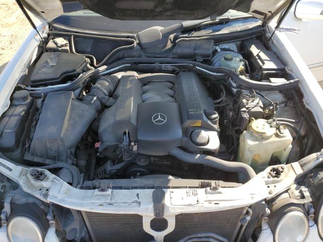 Photo 11 from auction – 2001 MERCEDES-BENZ E 320 with VIN WDBJF65J31B208286