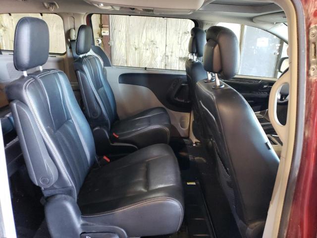 Photo 11 from auction – 2016 CHRYSLER TOWN & COU with VIN 2C4RC1CG2GR111517