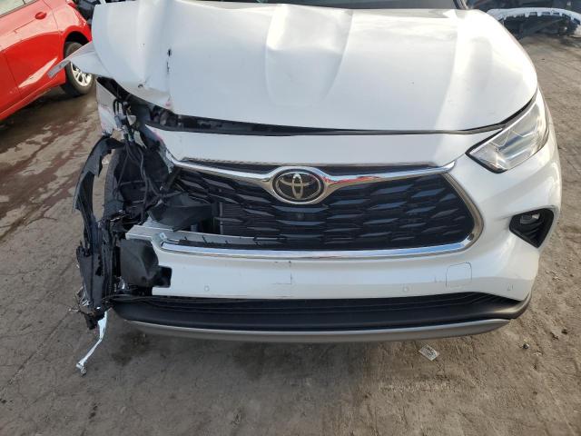 Photo 11 from auction – 2021 TOYOTA HIGHLANDER with VIN 5TDFZRBH1MS123526