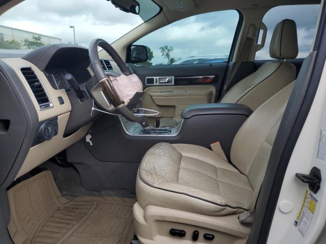 Photo 7 from auction – 2008 LINCOLN MKX with VIN 2LMDU68C68BJ17650