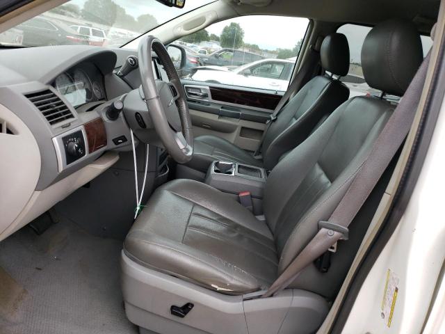 Photo 7 from auction – 2010 CHRYSLER TOWN & COU with VIN 2A4RR5DX5AR193426