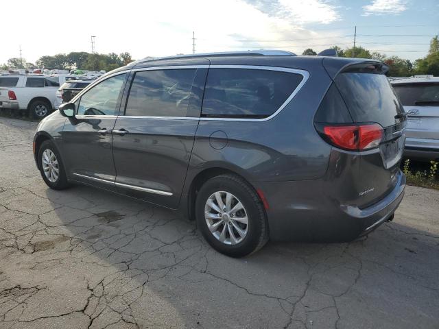 Photo 2 from auction – 2018 CHRYSLER PACIFICA T with VIN 2C4RC1EGXJR145208