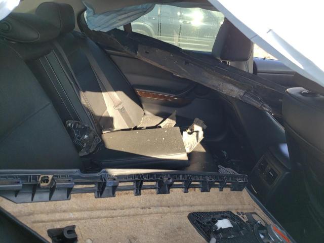 Photo 10 from auction – 2007 BMW 335 I with VIN WBAVB735X7VF52277