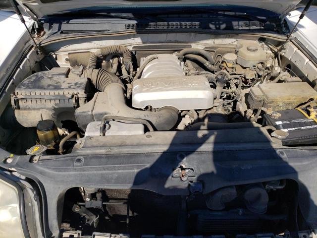 Photo 12 from auction – 2004 TOYOTA 4RUNNER SR with VIN JTEBT14R340032795