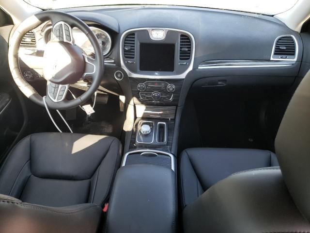 Photo 8 from auction – 2022 CHRYSLER 300 TOURIN with VIN 2C3CCASG8NH159022