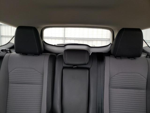 Photo 10 from auction – 2019 FORD ESCAPE SE with VIN 1FMCU9GD8KUB91995