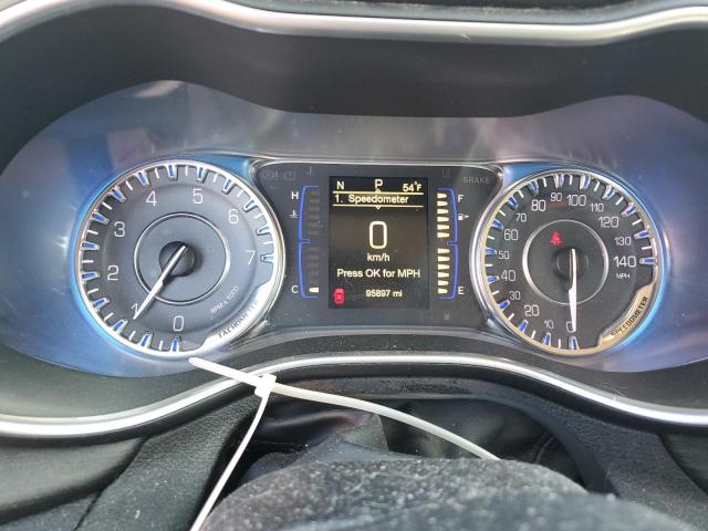 Photo 9 from auction – 2016 CHRYSLER 200 LIMITE with VIN 1C3CCCAB5GN125034