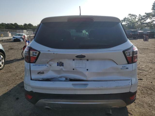 Photo 6 from auction – 2017 FORD ESCAPE SE with VIN 1FMCU9GD9HUD02210