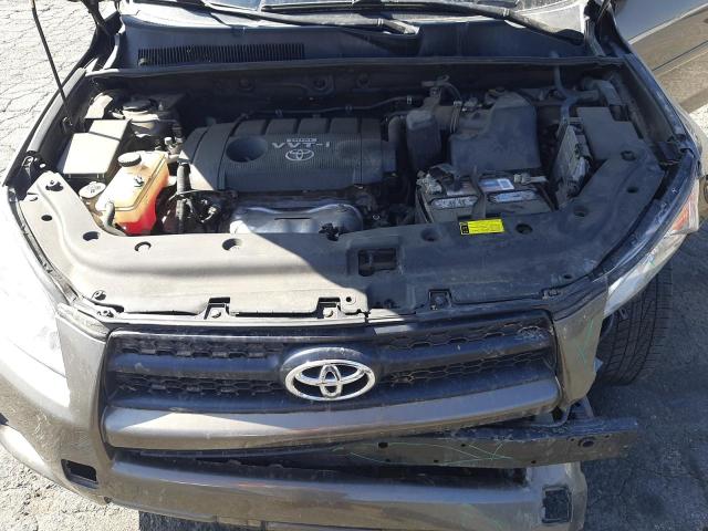 Photo 11 from auction – 2010 TOYOTA RAV4 with VIN JTMBF4DV2AD027280