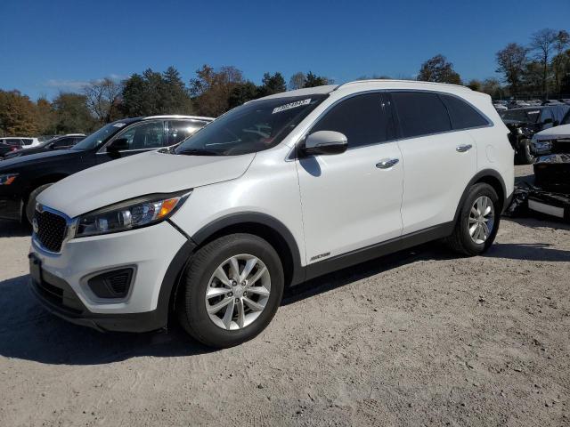 Photo 1 from auction – 2017 KIA SORENTO LX with VIN 5XYPGDA52HG208415